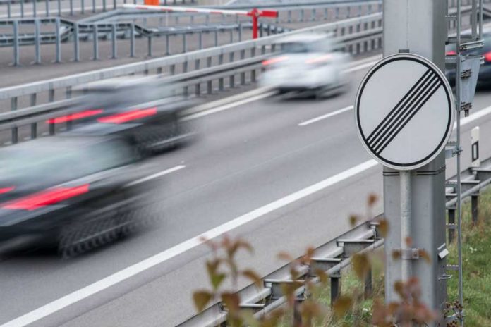 محدود کردن سرعت خودرو در آلمان